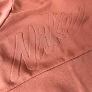 Nike Dry-fit Women's Cropped Crew Neck Pullover